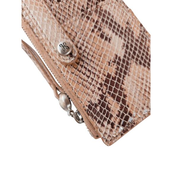 Hobo International Women’s Leather Peak Slim Continental Wallet in Sand Snake - Picture 5 of 5